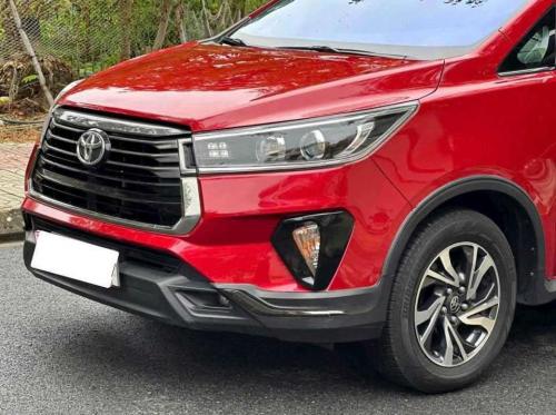 Bán xe TOYOTA INNOVA VENTURER 2021