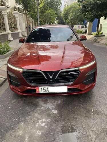 VinFast Lux A2.0 Plus
