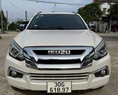 ISUZU MU-X BLUE POWER 2019 – ĐĂNG KÝ 2020 – 1 CHỦ TỪ ĐẦU – ODO 7 VẠN KM