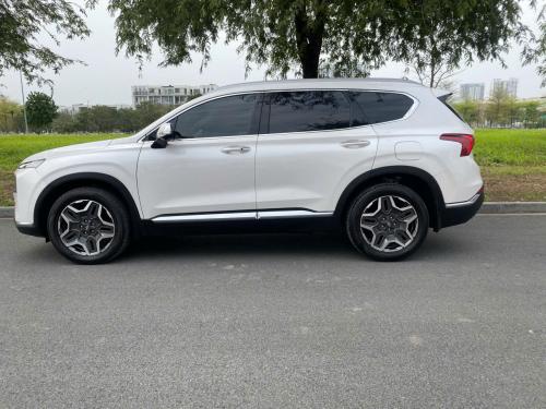 CẦN BÁN XE  SANTAFE BẢN PREMIUM SẢN XUẤT NĂM 2023