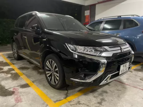 Bán Xe Mitsubishi OutLander 2023