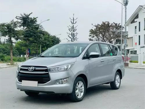 Bán Xe Toyota Innova 2018