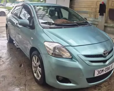 Cho thuê xe Toyota Yaris tại HN