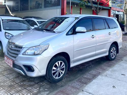Bán Xe Innova 2.0 2015