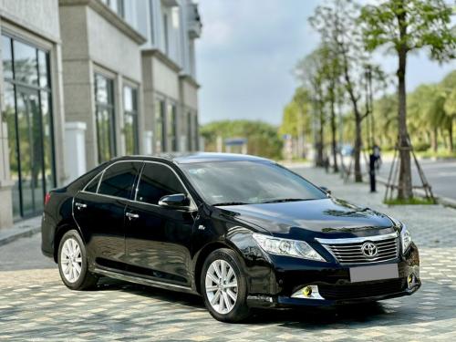 Camry 2.5 Q 2013