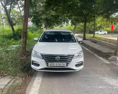 Cho thuê xe MG5 theo tháng tại Hà Đông