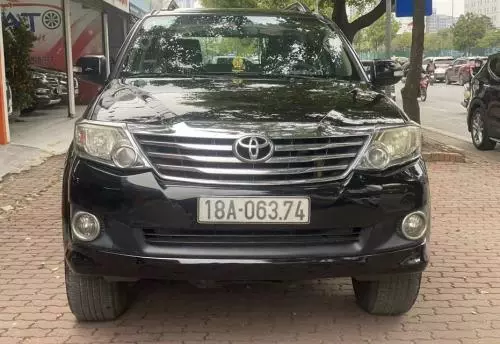 Toyota fortuner 2.5G MT