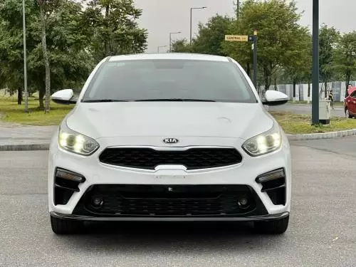 Kia Cerrato 1.6 luxury 2021 