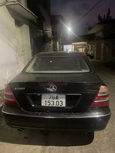 Mercedes E200 , đời 2004,