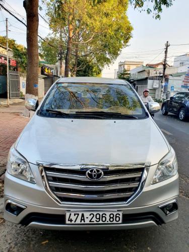 Bán Xe Toyota Inova 2012