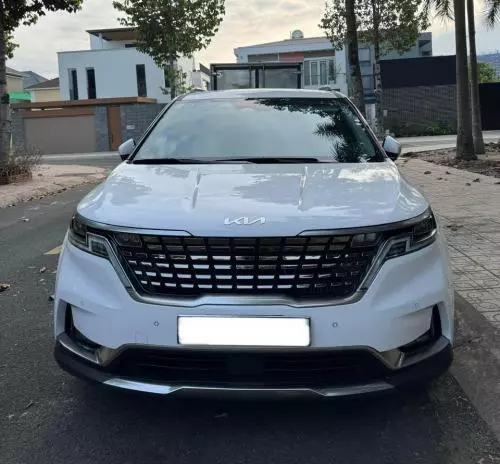 Kia Carnival 2.2D Signature 2022