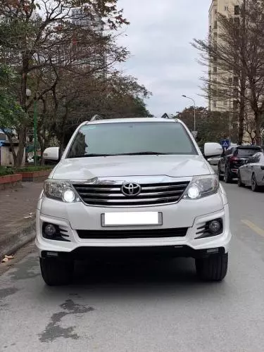 Toyota Fortuner 2.7V Sportivo 2016