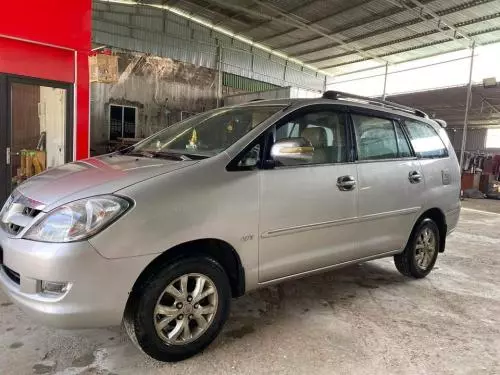 Innova G 2006