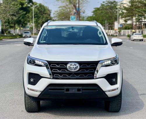  TOYOTA FORTUNER 2.4AT 2022 