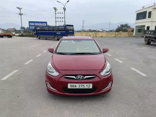 HYUNHDAI ACCENT