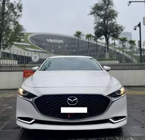 Mazda 3 2022 luxury