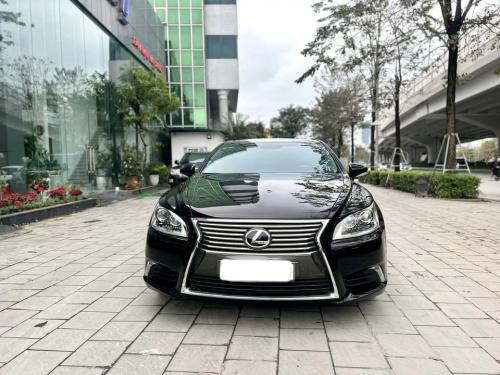 Lexus LS 460L