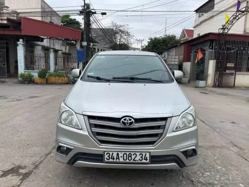 Innova bản E đời 2014 