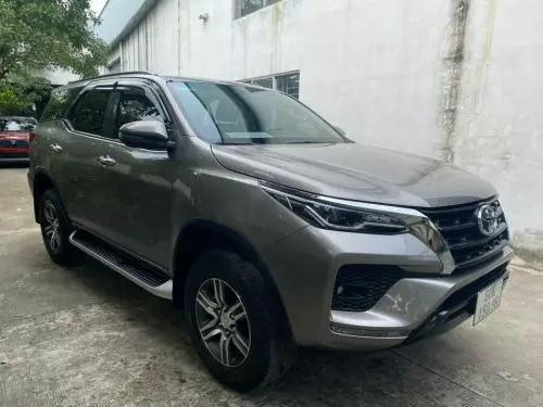 Toyota Fortuner 