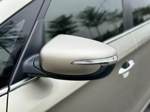 Kia Rondo 1.7L D-AT