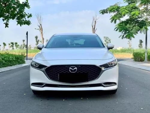 Mazda3 1.5 #Luxury