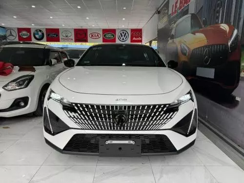 Peugeot 408 GT 
