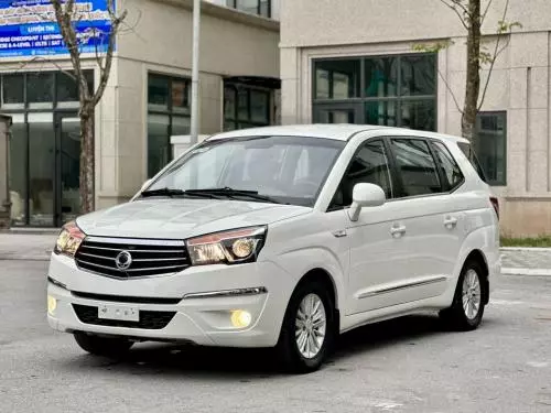 SsangYong Stavic 2016