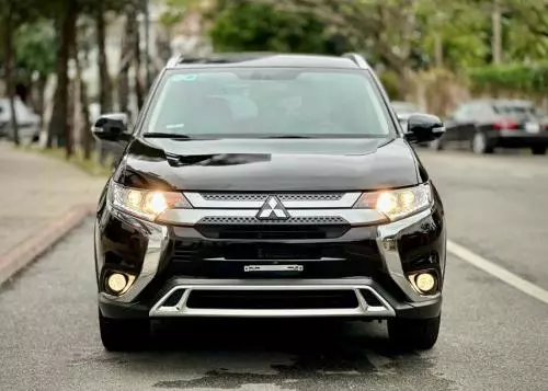 Mitsubitsi Outlander 2021 CVT