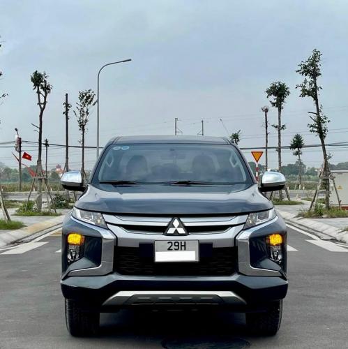 Mitsubishi Triton 4x2 2.4AT MIVEC sx 2022 
