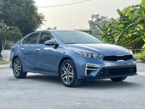 Kia Cerato 1.6MT