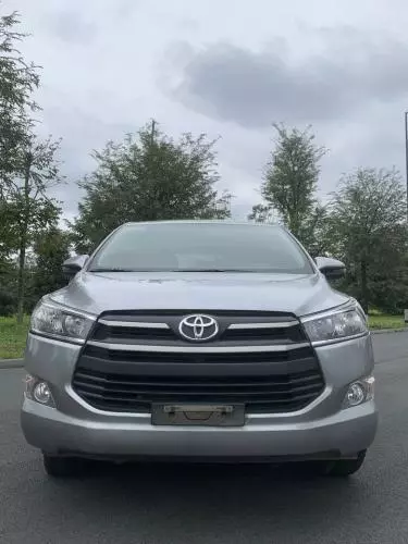 Bán xe Innova 2018 E
