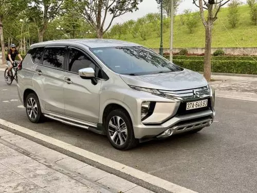 Bán xe Mishubishi Xpander 7 chỗ 1.5 AT 2020