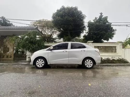 Cần bán Hyundai i10 2016
