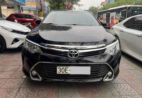 Bán xe Camry 2.0 E 2017
