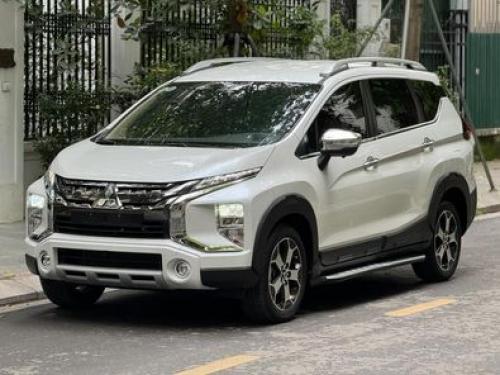Bán xe Mitsubishi xpander cross 2021