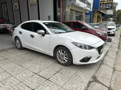 Cần bán Mazda 3, 2015