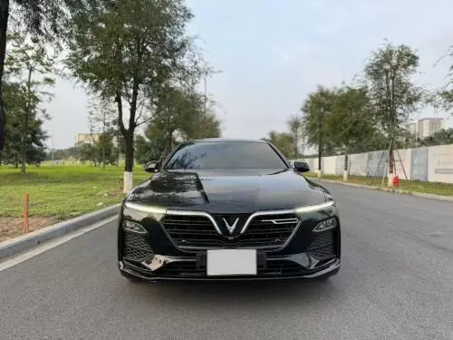 Bán xe Vinfast Lux A 2.0 Turbo Bản Base