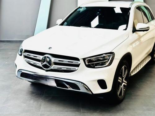Bán xe Mercedes GLC200 4matic
