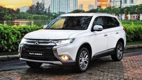 Chính Chủ Cần Bán Xe Mitsubishi Outlander 2016, nhập khẩu Nhật Bản, CVT 2.0, màu trắng, 5 chỗ.