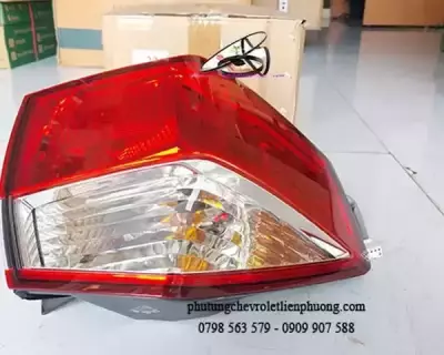 ĐÈN HẬU TRÁI ORLANDO