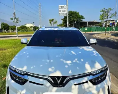 Cho thuê xe Vinfast VF8 tại Nha Trang
