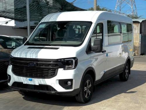 BÁO GIÁ XE FORD THÁNG 4/2025 Sẵn xe - Đủ màu - Giao xe ngay - Chính sách tốt