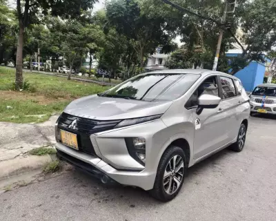 Cho thuê xe Mitsubishi Xpander theo tháng tại HCM
