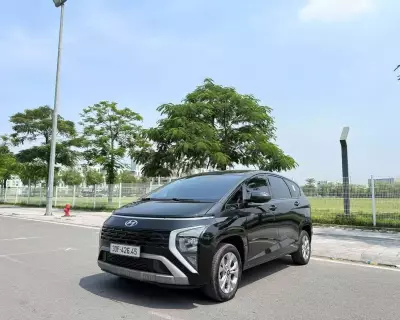 Cho thuê xe Hyundai Stargazer tại HCM