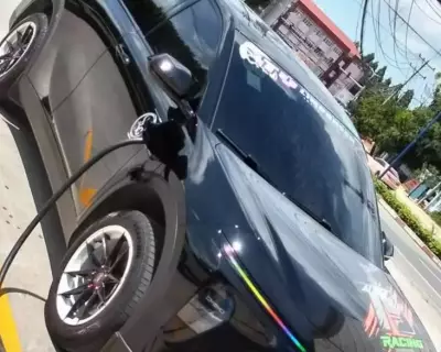 Cho thuê xe VinFast Limo Green theo tháng tại Bến Cát