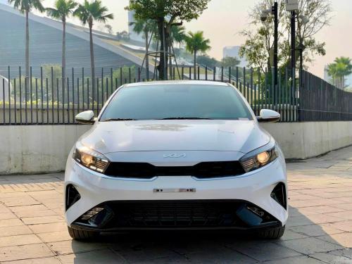 ♦ KIA K3 1.6 AT LUXURY – ƯU ĐÃI CỰC KHỦNG TRONG THÁNG 5! ♦ 