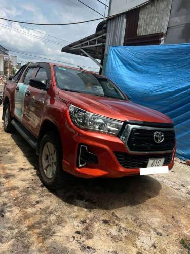 Bán xe Toyota Hilux 2020 AT 4x2 