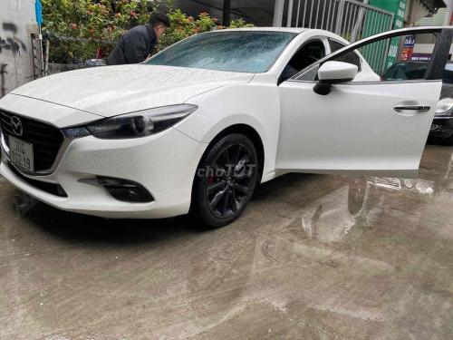 Cần bán Mazda 3 2018 2.0 full option