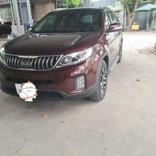 BÁN XE KIA SORENTO 22D ATH - SX : 2020 - GIÁ 740 TRIỆU. 