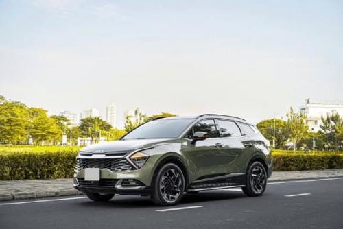 Kia Sportage bản Signature 1.6 turbo 2024